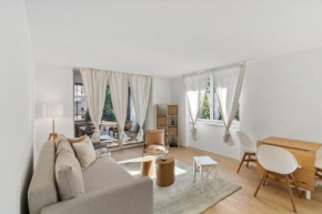 Zurich Flat: Central & Lake Convenience